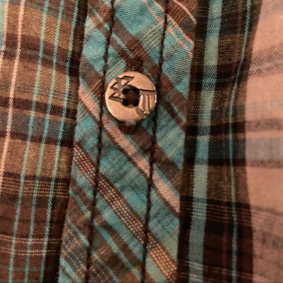 Epic Threads Boy’s button down short sleeved shirt. - Picture 3 of 3